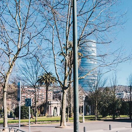 Gran Via Apartment By People Rentals Бильбао Экстерьер фото