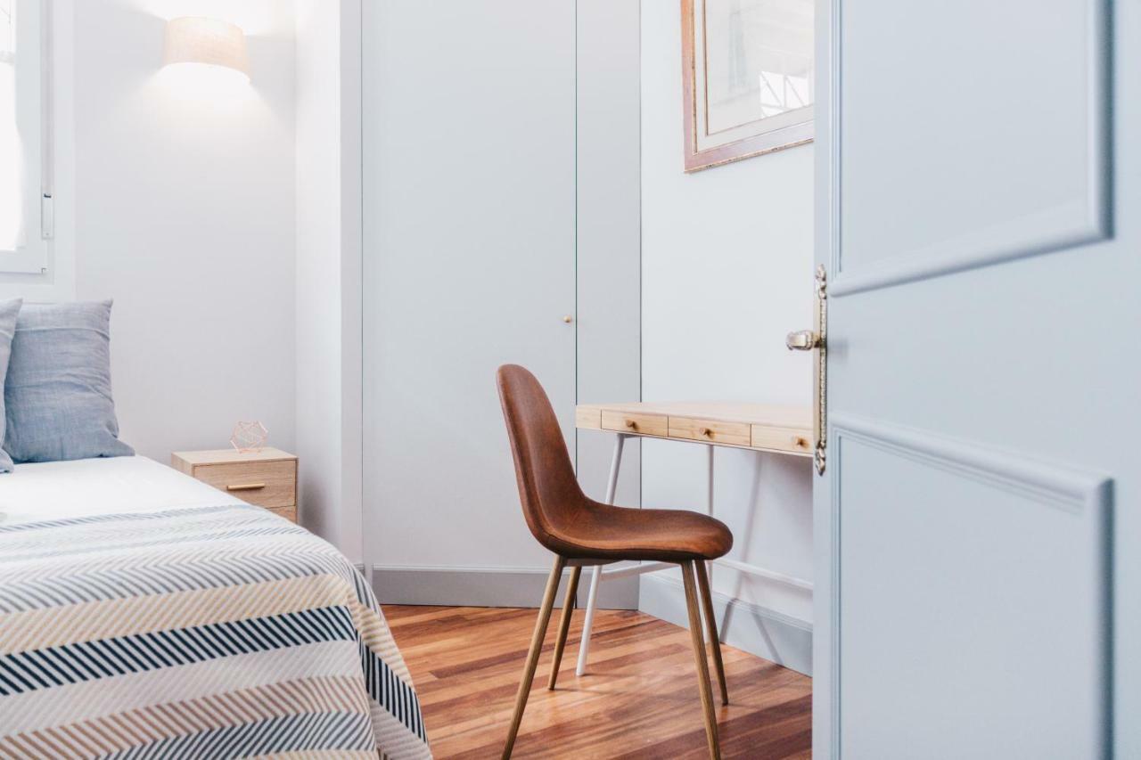 Gran Via Apartment By People Rentals Бильбао Экстерьер фото